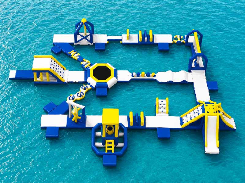 E109103 100 Person Inflatable Aquapark - Image 1